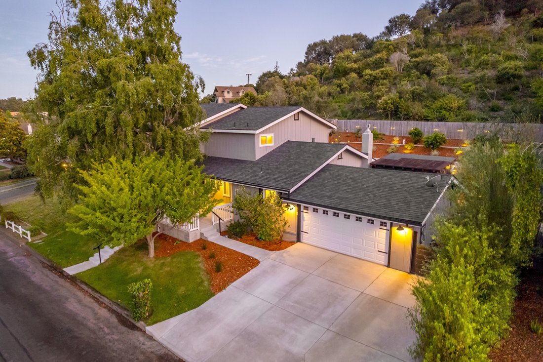 Arroyo Grande, California, United States 1 - 18210186