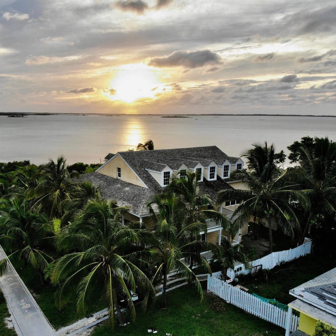 House in Dunmore Town, Harbour Island, The Bahamas 1 - 18210780