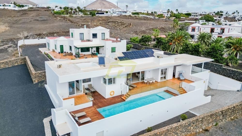 Villa in Tias, Canary Islands, Spain 1 - 18210062