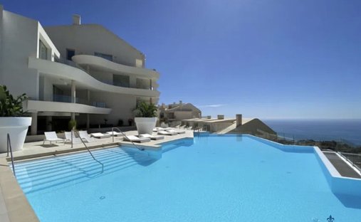Penthouse in Benalmadena, Andalusia, Spain 1