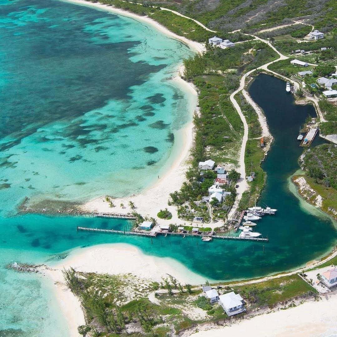 Land in Port Nelson, Rum Cay, The Bahamas 2 - 18210779