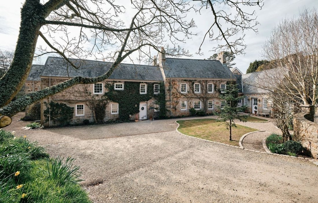 House in Jersey, St Lawrence, Jersey 1 - 18210001