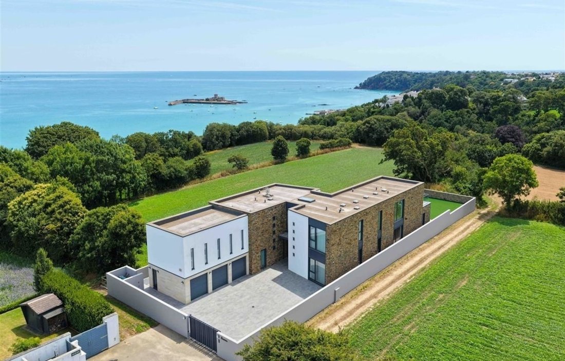 House in Jersey, St Lawrence, Jersey 4 - 18210061