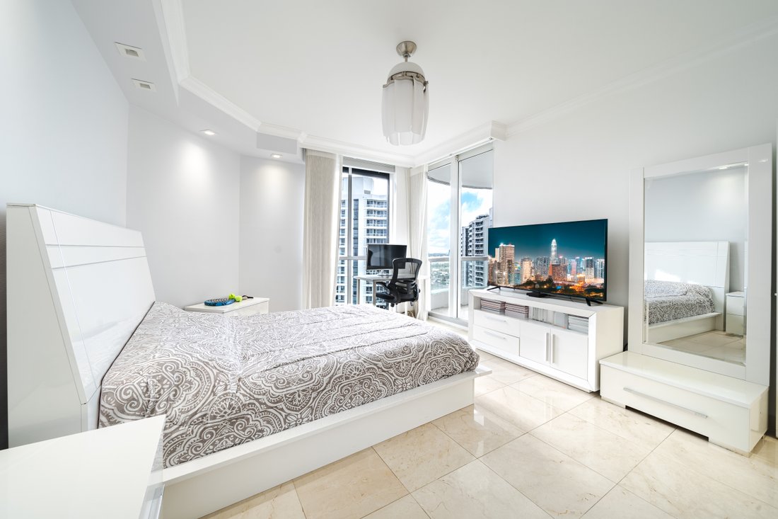 Condo in Aventura, Florida, United States 5 - 18210343