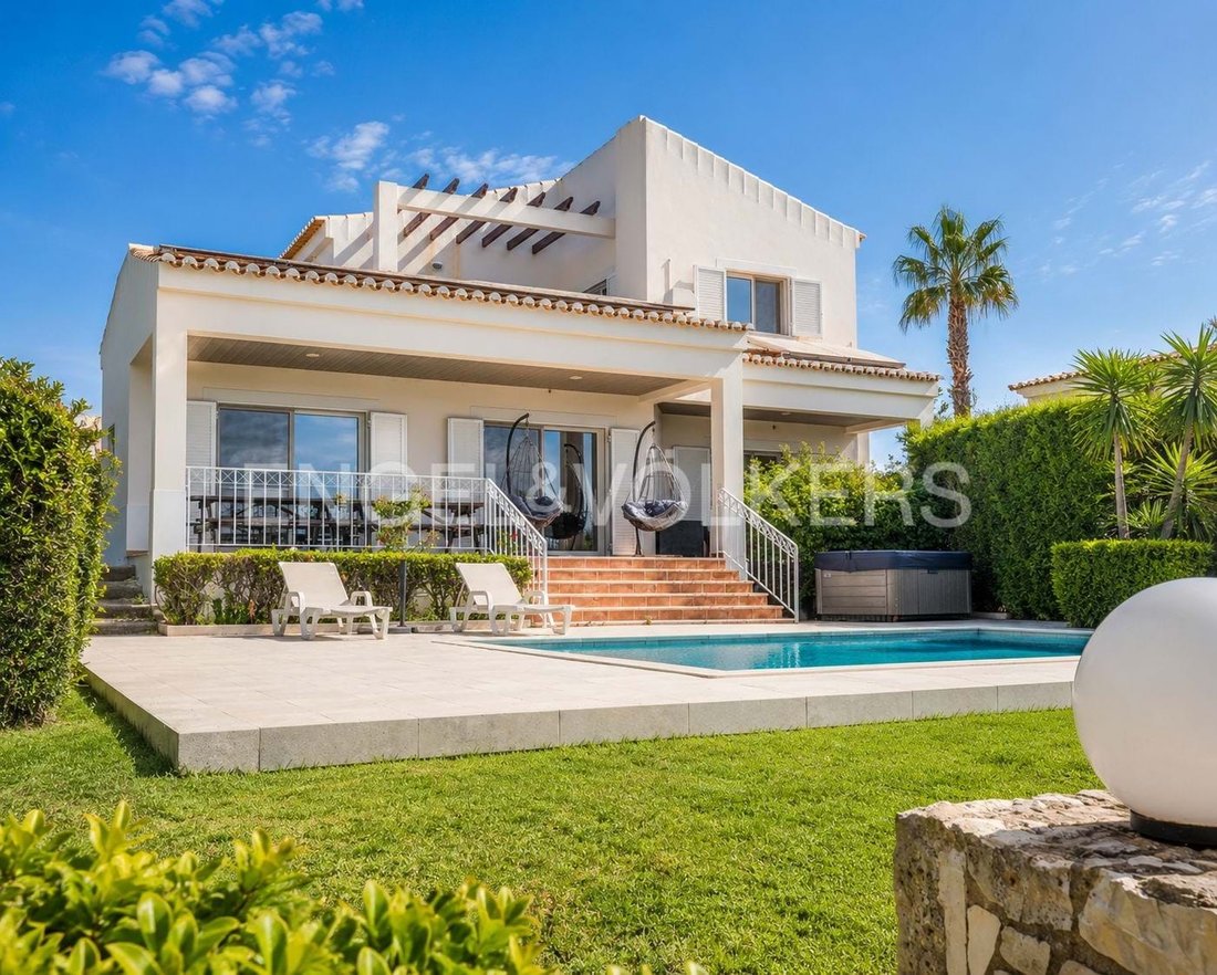 Villa in Portimao, Algarve, Portugal 1 - 17804293