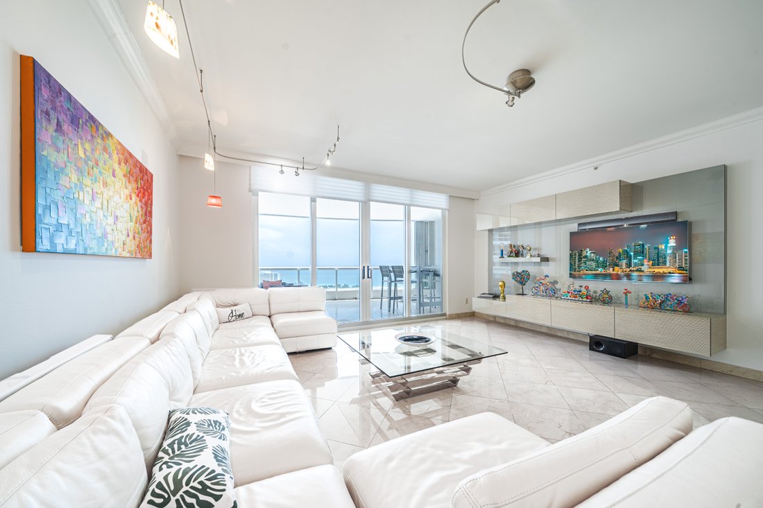 Condo in Aventura, Florida, United States 1 - 18210343
