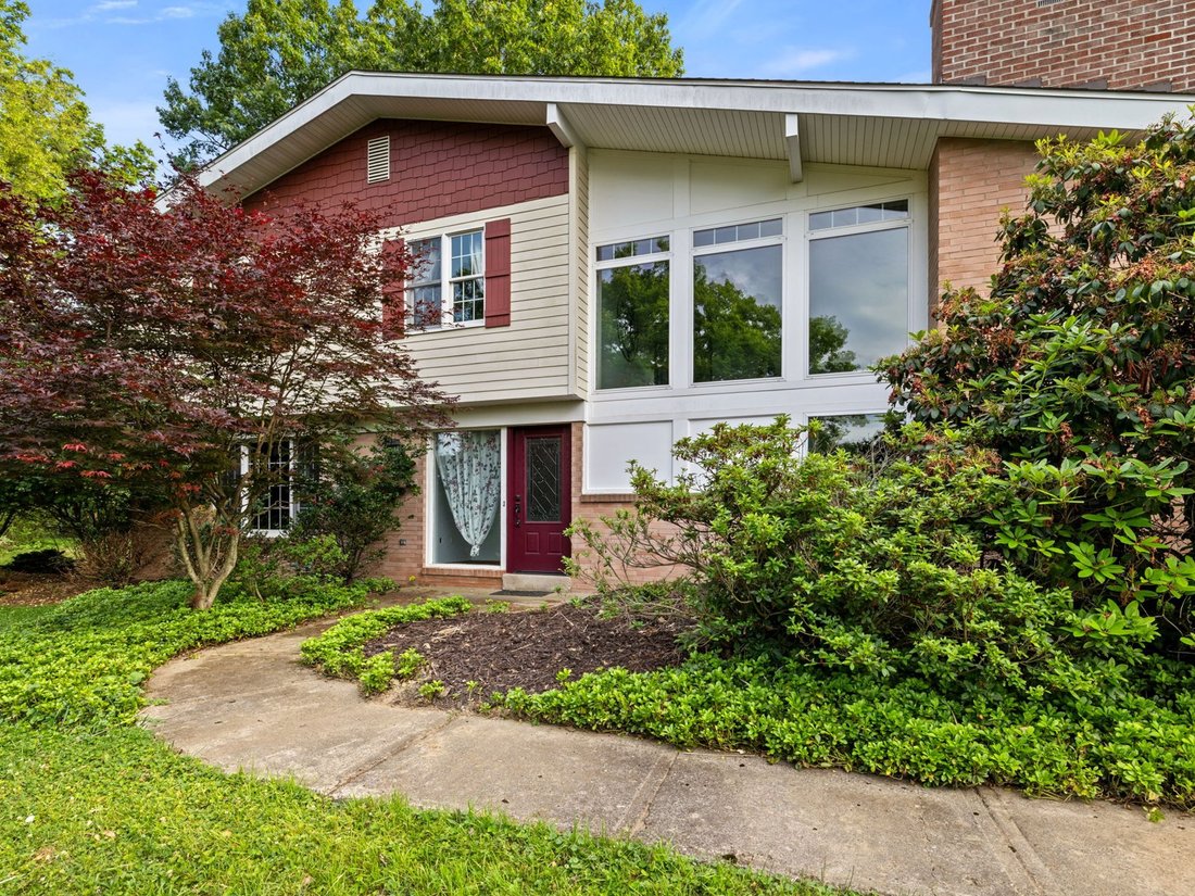 House in West View, Pennsylvania, United States 2 - 18210518