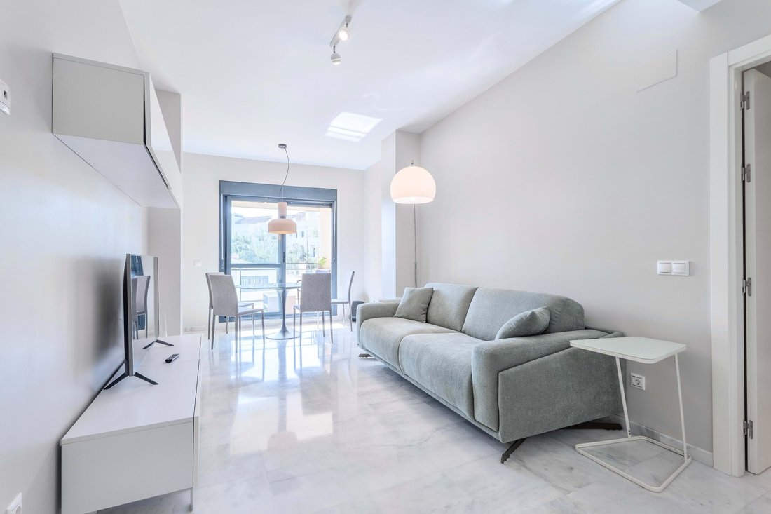 Apartment in Gualdalmansa, Estepona, Andalusia 3 - 18105752