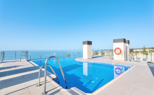 Apartment in Gualdalmansa, Estepona, Andalusia 1