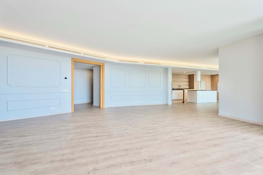 Apartment in El Madroñal, Benahavis, Spain 5 - 15724348