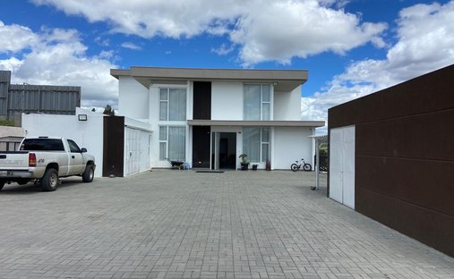 House in Cuenca, Azuay, Ecuador 1