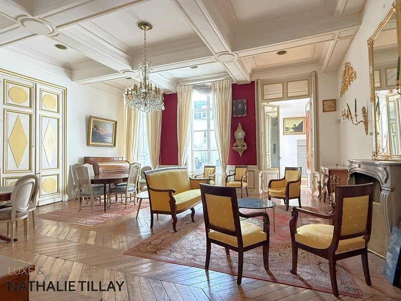 Apartment in Martroi-Cathédrale, Orleans, France 2 - 18213064