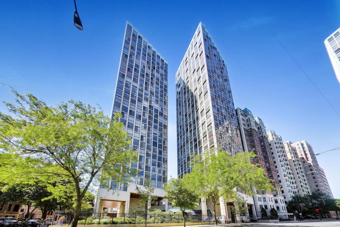 Condo in Chicago, Illinois, United States 1 - 18211974