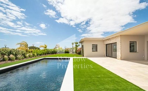 House in Montenegro, Algarve, Portugal 1