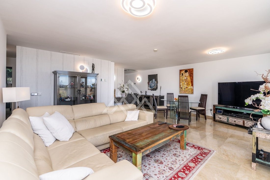 Apartment in Benahavis, Andalusia, Spain 5 - 18213193