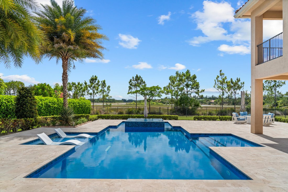 House in Palm Beach Gardens, Florida, United States 4 - 18212309