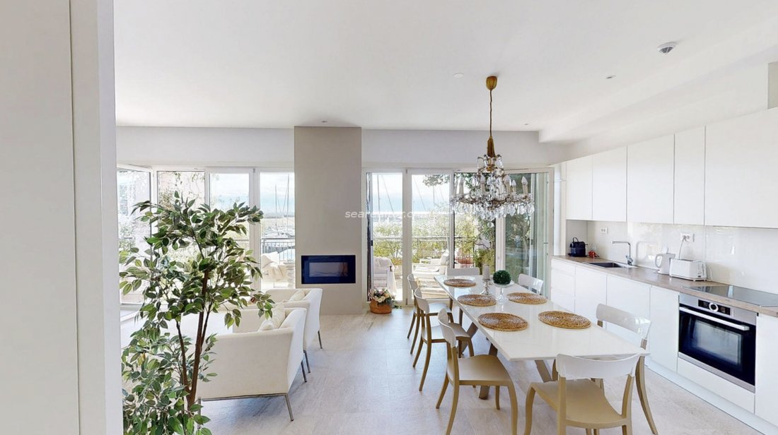 Apartment in Milovići, Tivat Municipality, Montenegro 2 - 18212066