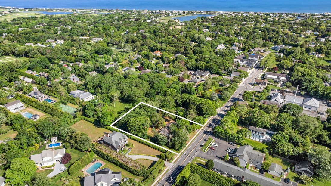 House in Quogue, New York, United States 1 - 18213099