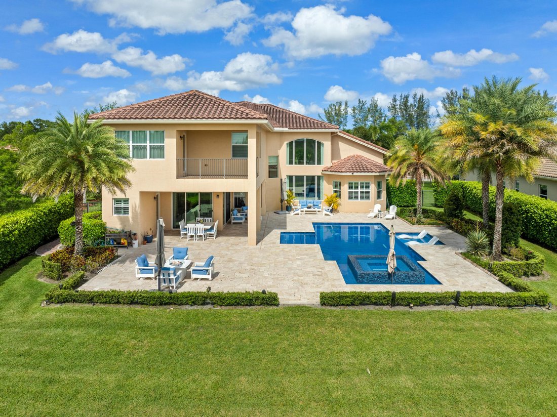 House in Palm Beach Gardens, Florida, United States 3 - 18212309