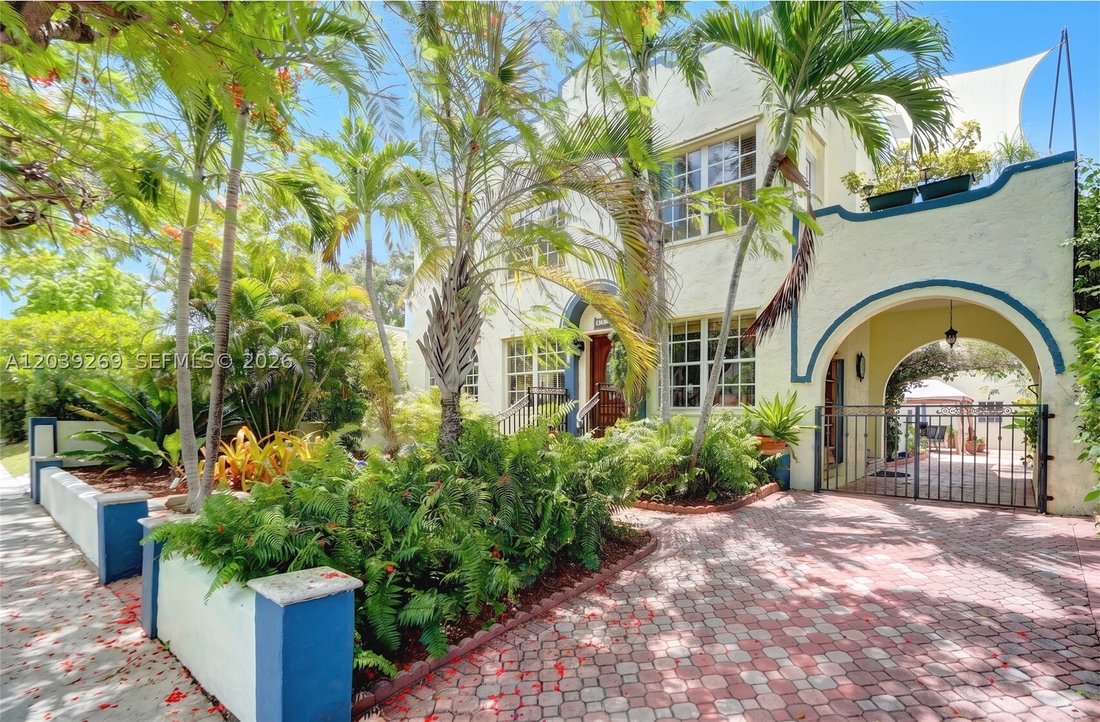 House in Miami, Florida, United States 1 - 18211130
