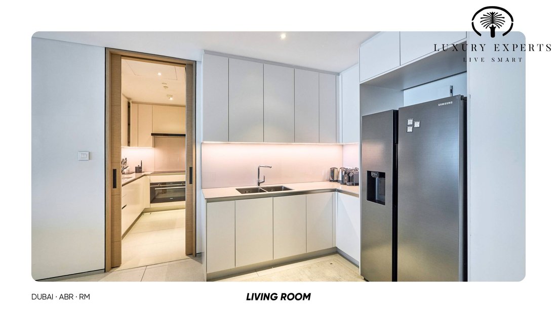 Apartment in Dubai, United Arab Emirates 3 - 18212890