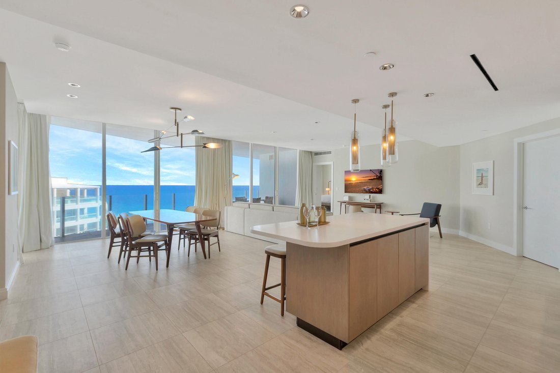 Condo in Fort Lauderdale, Florida, United States 3 - 18213136