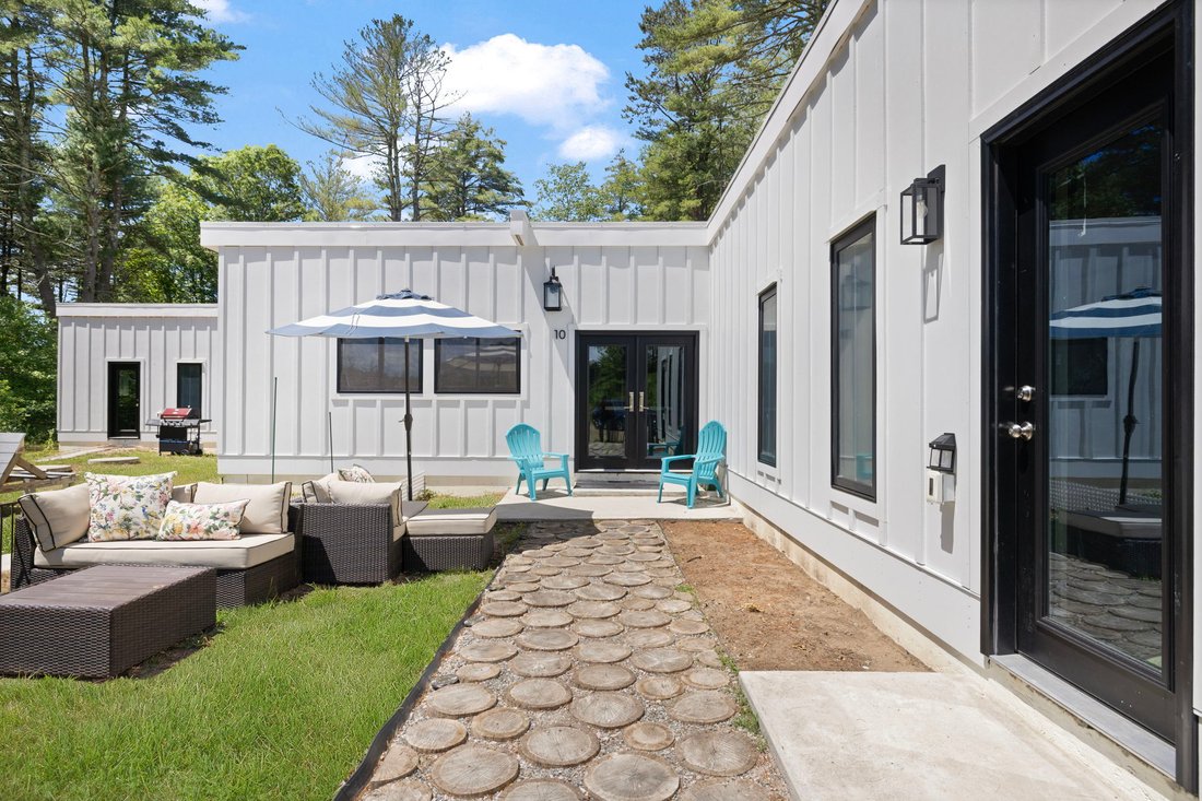 House in Richmond, Rhode Island, United States 1 - 18212613