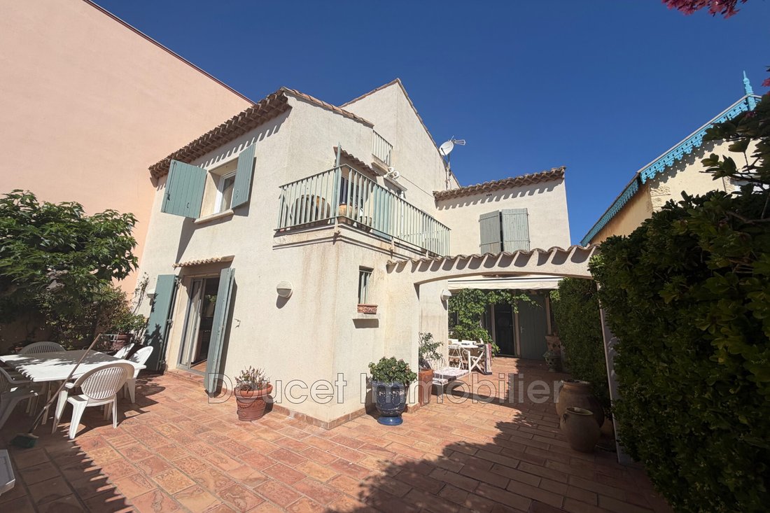Villa in Valras-Plage, Occitania, France 1 - 18211747