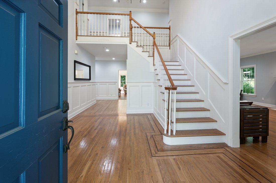 House in Bedford, New York, United States 3 - 18213249