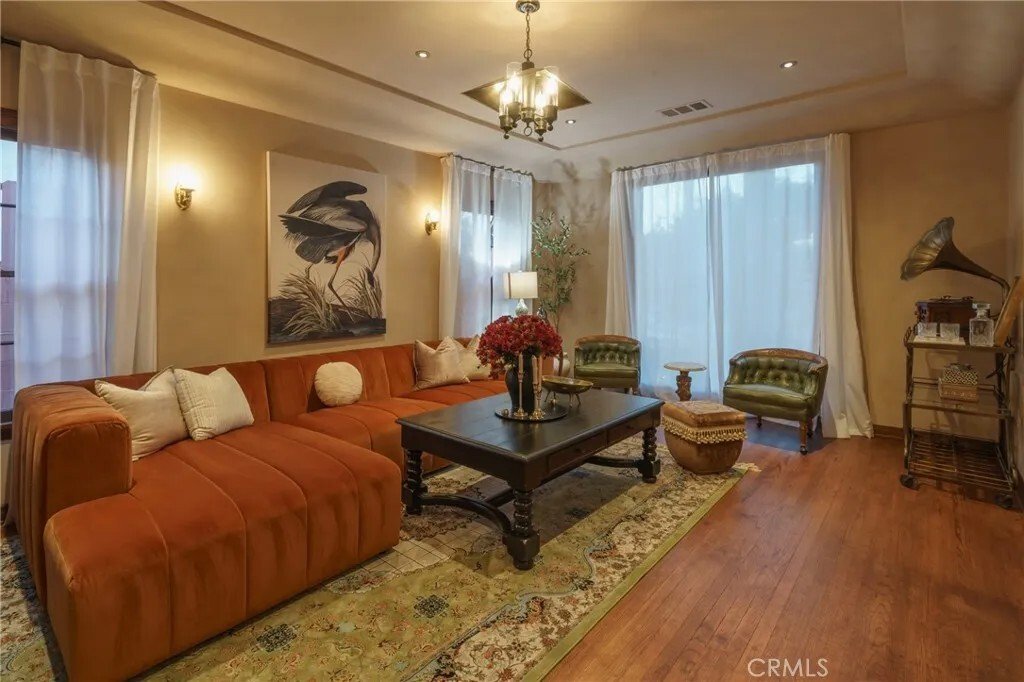 House in Signal Hill, California, United States 5 - 18211723