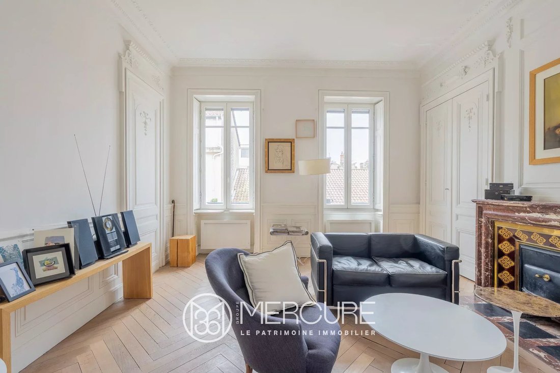 Apartment in Cordeliers-Célestins-Bourse, Lyon 2e Arrondissement, Lyon 3 - 18212859