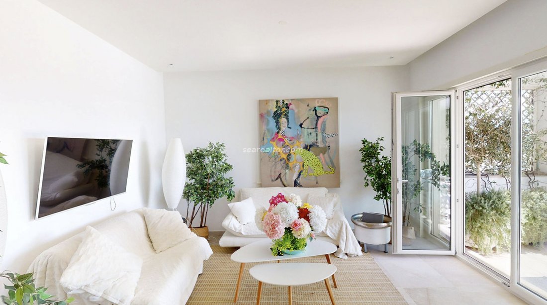 Apartment in Milovići, Tivat Municipality, Montenegro 3 - 18212066
