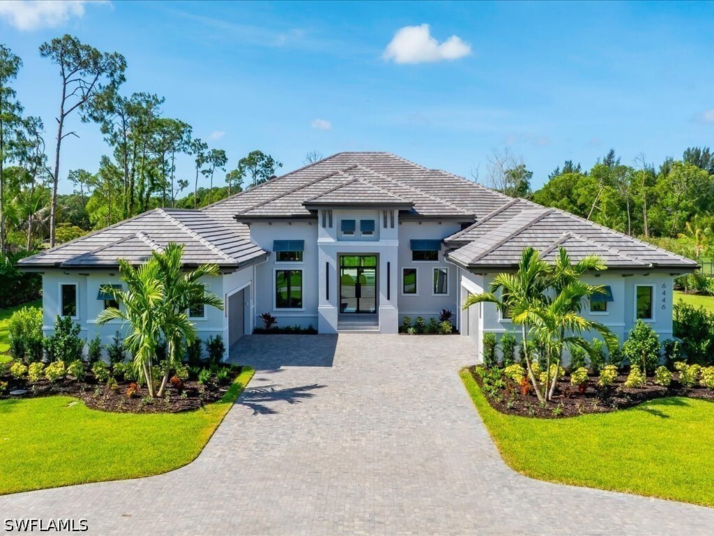 House in Naples, Florida, United States 3 - 18211082
