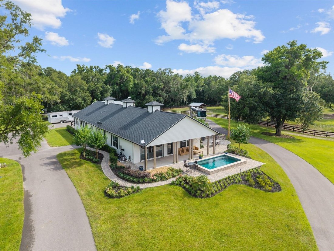 Farm Ranch in Morriston, Florida, United States 2 - 18211195