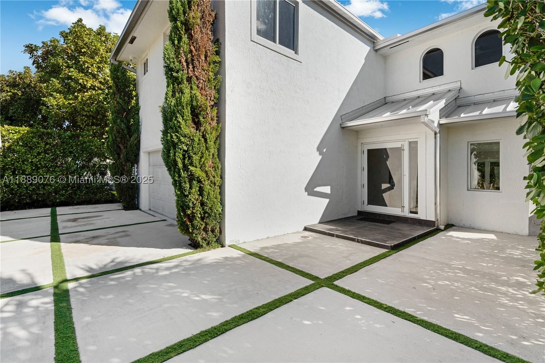 House in Miami, Florida, United States 1 - 16320099