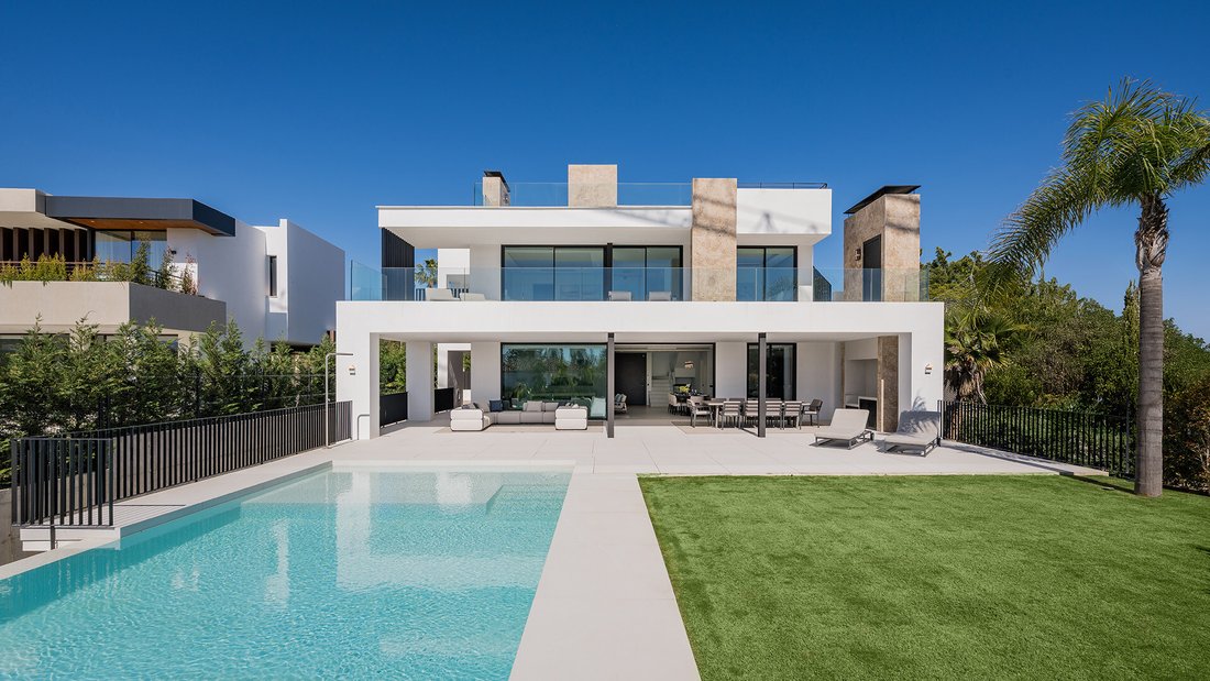 Villa in Nueva Andalucia, Marbella, Spain 2 - 17852014