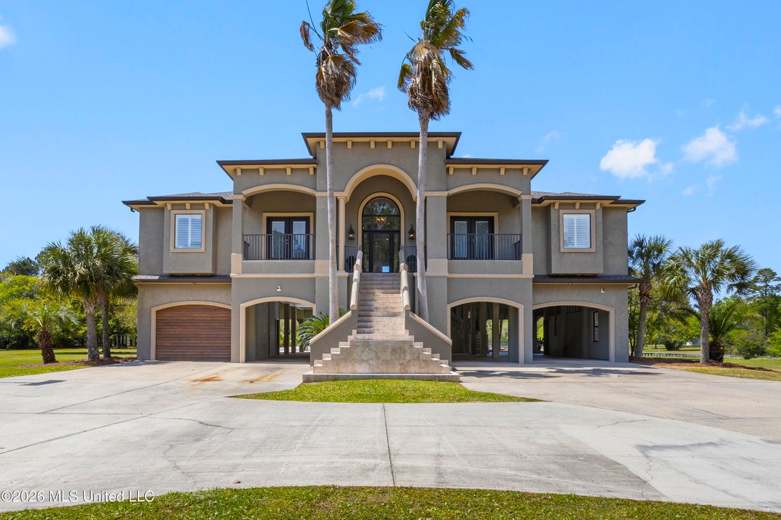House in Biloxi, Mississippi, United States 3 - 18211143