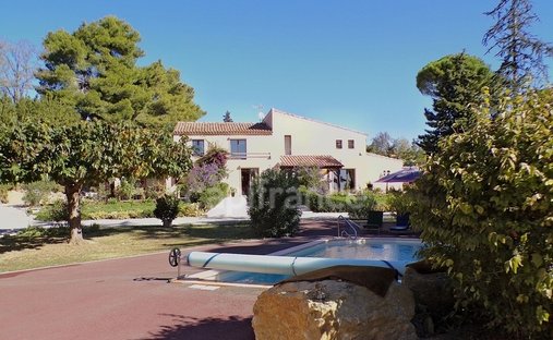 Villa in Cruzy, Occitania, France 1