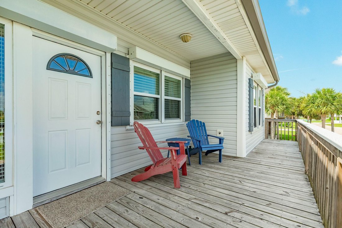 House in Galveston, Texas, United States 4 - 18212023
