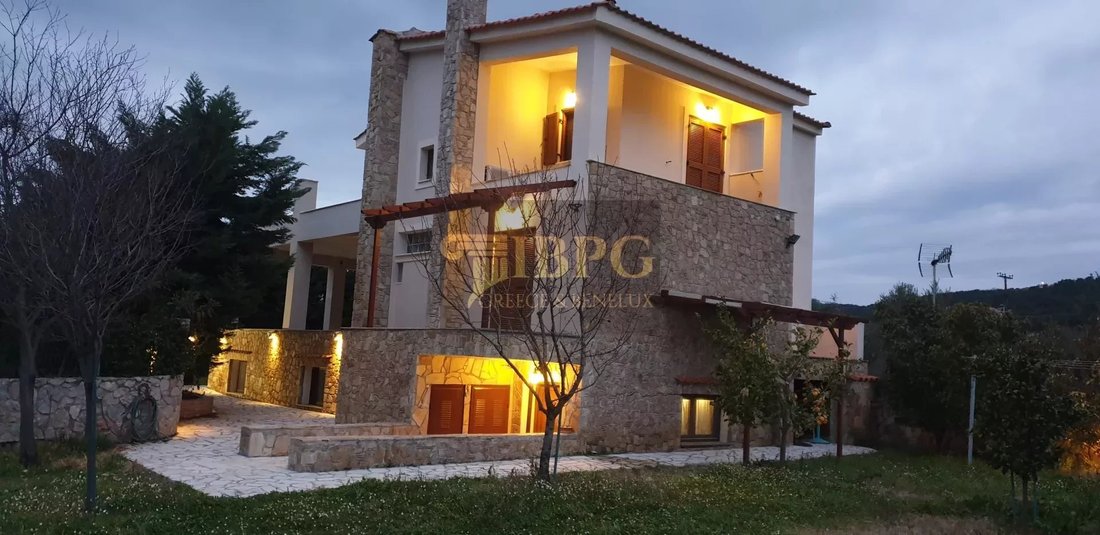Villa in Istiaia-Aidipsos, Thessaly and Central Greece, Greece 1 - 13122899