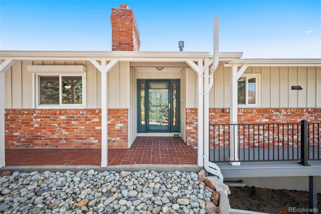 House in Colorado Springs, Colorado, United States 3 - 18211179