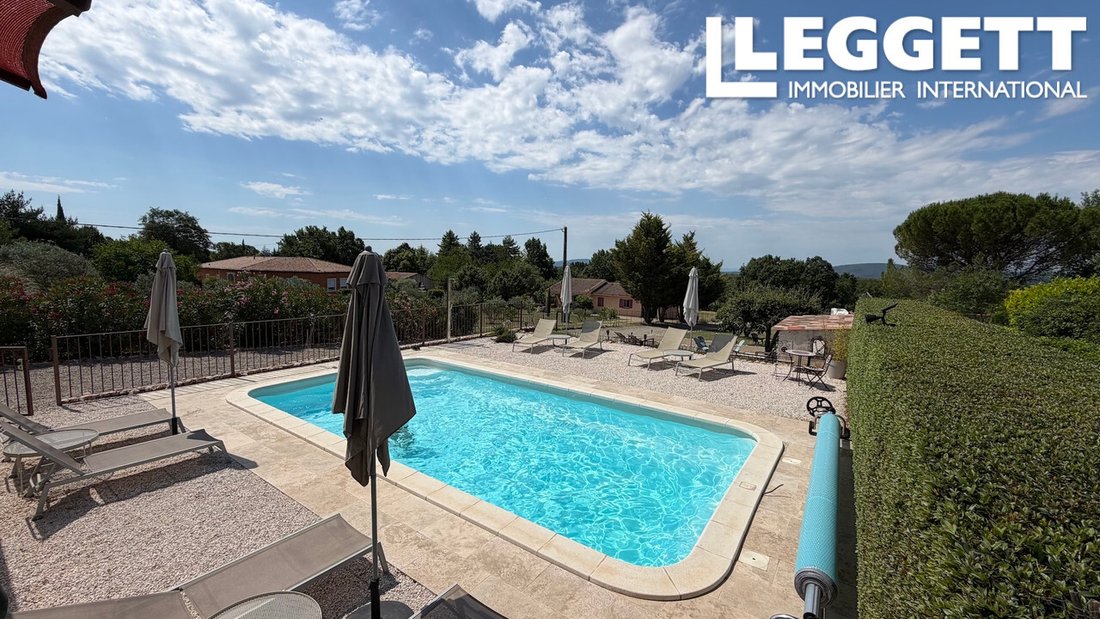 Villa in Régusse, Provence-Alpes-Côte d'Azur, France 2 - 18212854