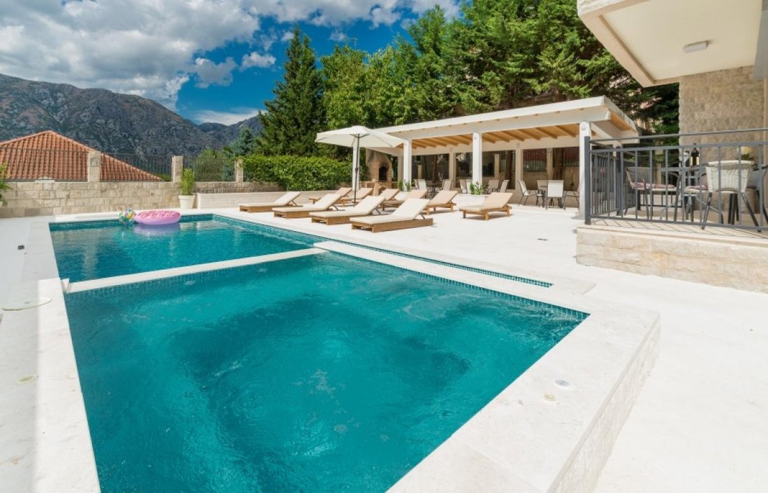 Haus in Donji Stoliv, Kotor Municipality, Montenegro 3 - 18212159