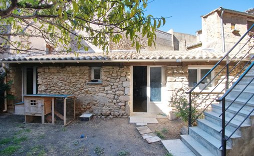 House in Loupian, Occitania, France 1