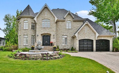 House in Blainville, Quebec, Canada 1