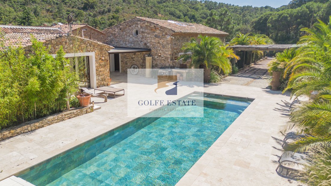 Estate in Grimaud, Provence-Alpes-Côte d'Azur, France 3 - 18212210