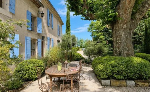 Maison à Graveson, Provence-Alpes-Côte d'Azur, France 1