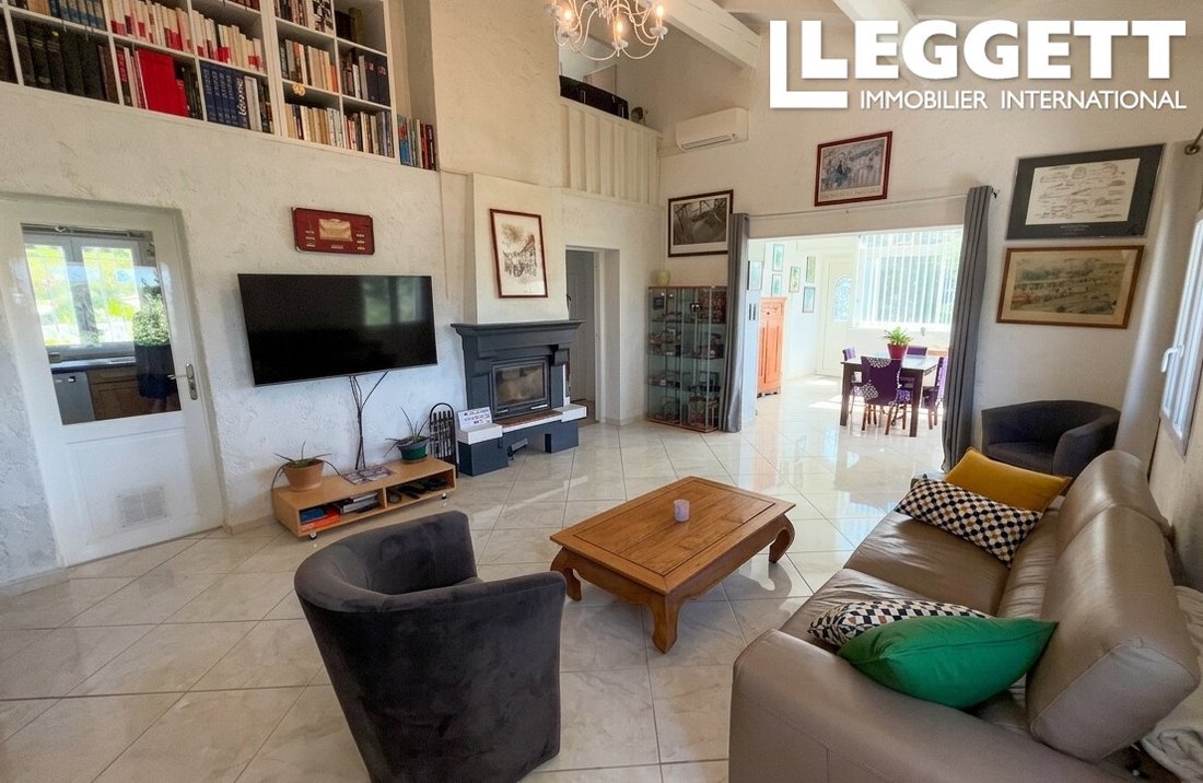 Villa in Cotignac, Provence-Alpes-Côte d'Azur, France 3 - 18212887