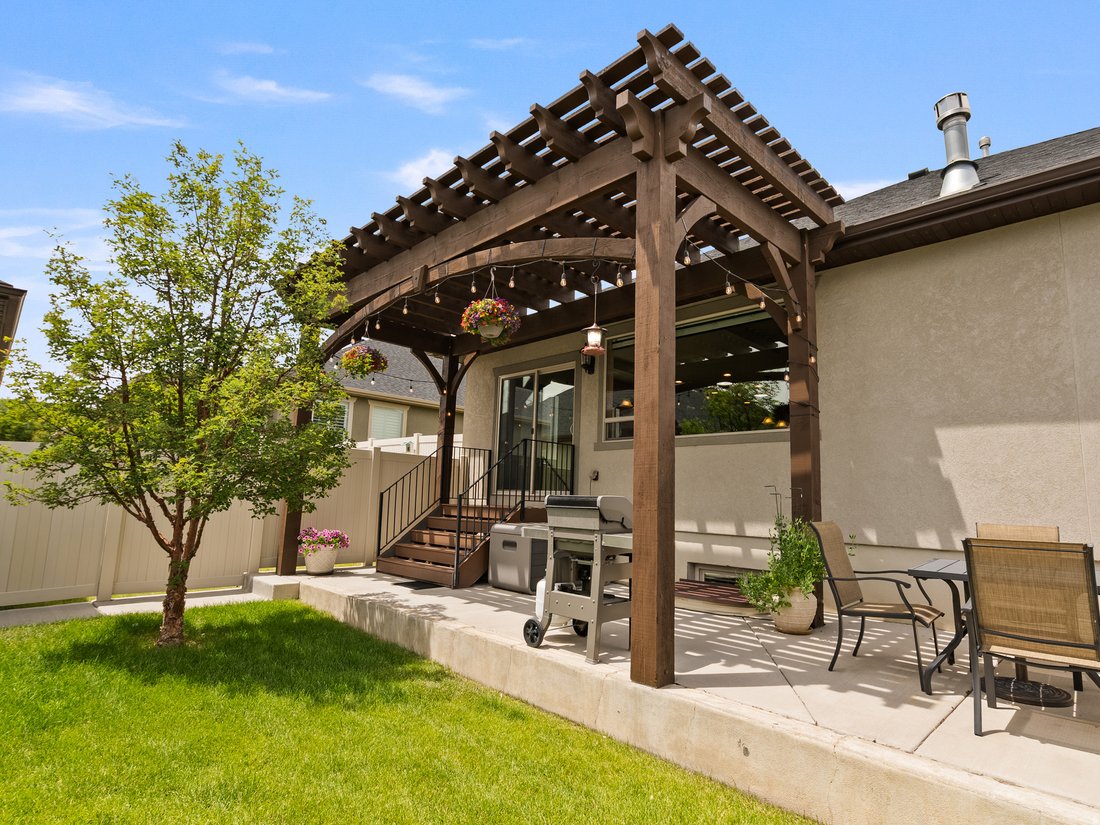 House in Highland, Utah, United States 2 - 18210990