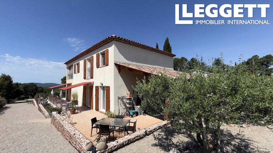 Villa in Régusse, Provence-Alpes-Côte d'Azur, France 1 - 18212854